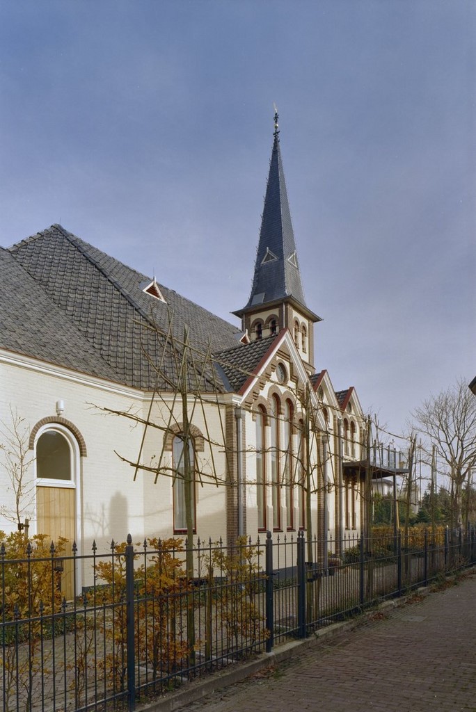 Kerkgebouw Woudsend