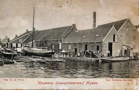 Kerkgebouw Woudsend