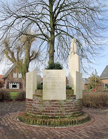 Monument Woudsend